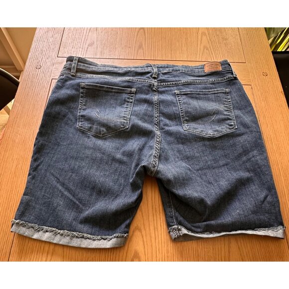 Levis Signature Size 36 Unisex Blue Denim Bermuda Shorts Frayed Hem - Picture 2 of 7